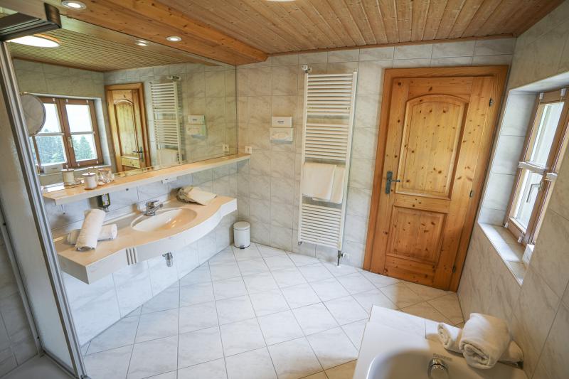 Photos for house 651760