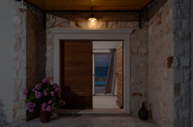 Photos for house 651769