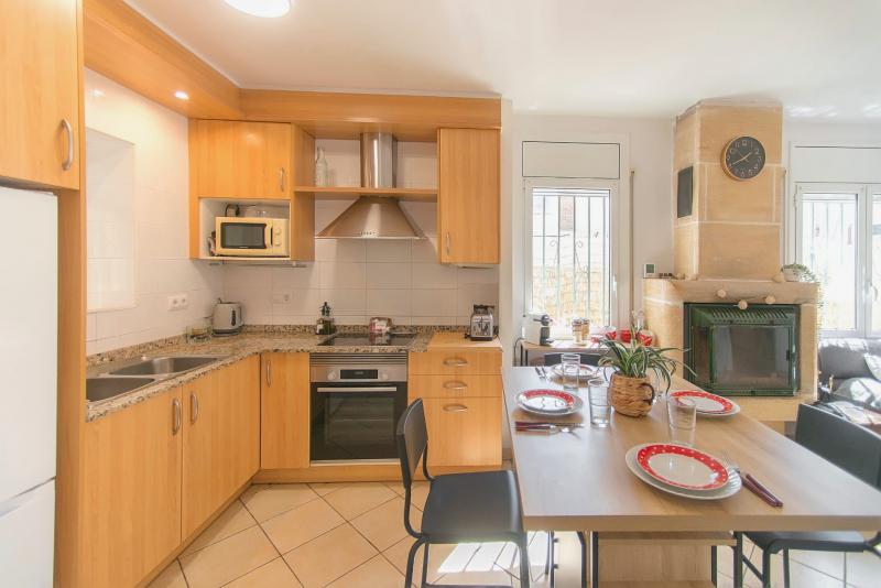 Photos for house 651775