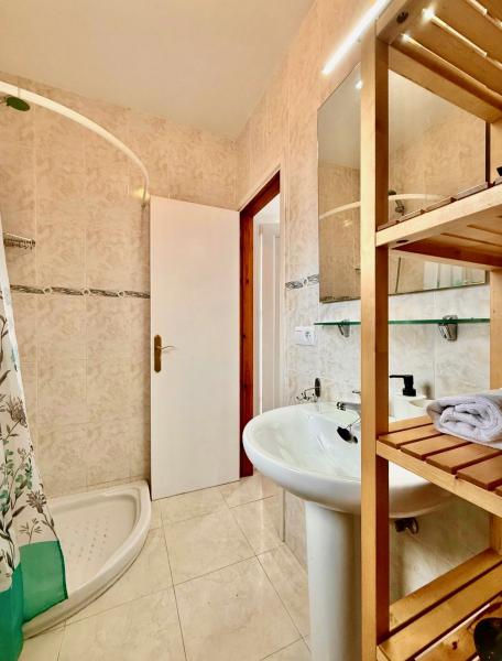 Photos for house 651775