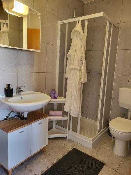 Photos for house 651779