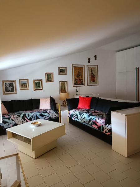 Photos for house 651789
